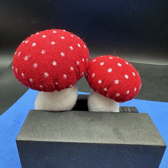 Mushrooms Stuffed Fabric Plush Set Whimsical Fairy Garden Decor Toadstool Crafts - Picture 8 of 16